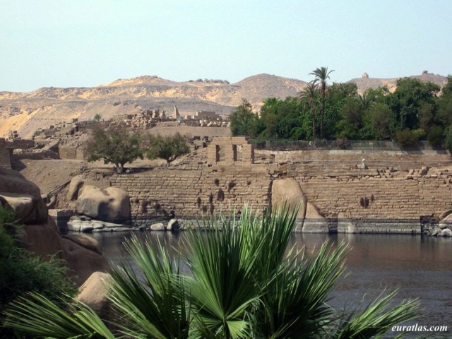 aswan_elephantine.jpg