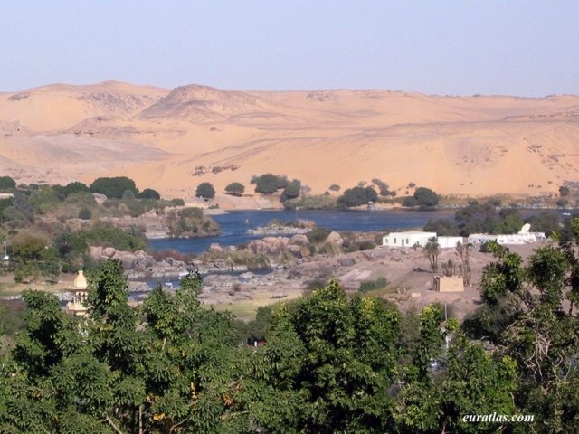 aswan_first_cataract.jpg