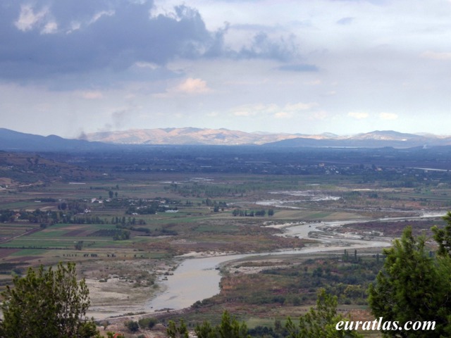 c_berat_osum_valley.jpg