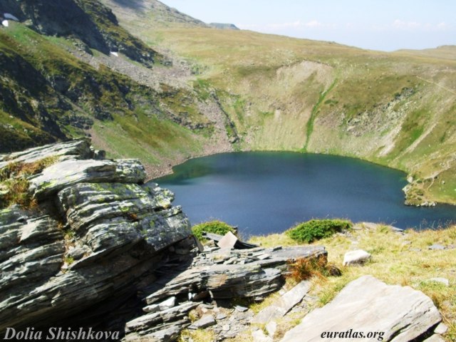 rila_okoto_lake.jpg