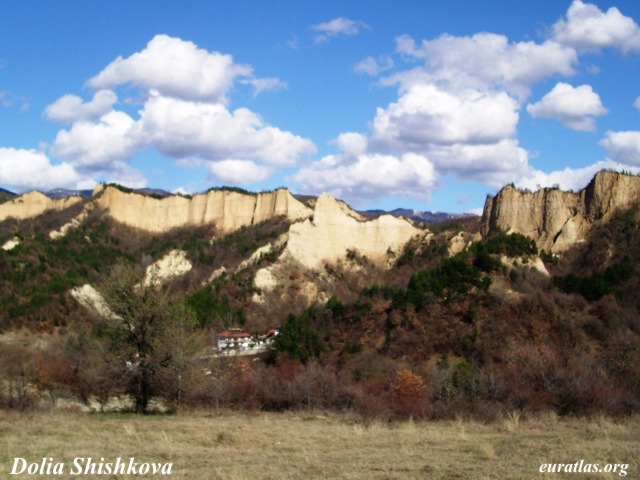 rozhen_landscape.jpg