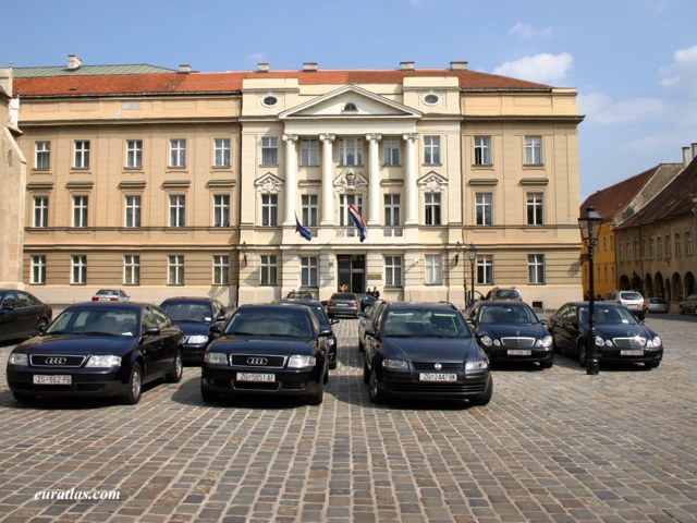 zagreb_parliament.jpg