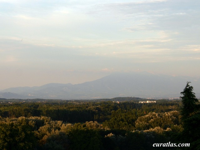 avignon_ventoux.jpg