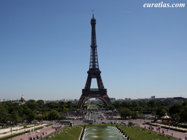 paris_eiffel_tower.jpg