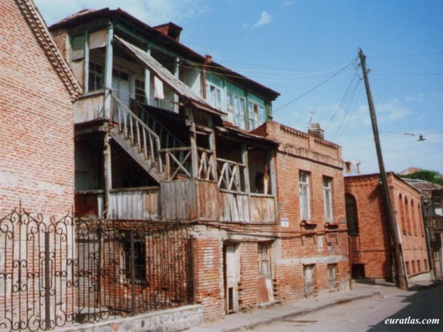 tbilisi_house.jpg