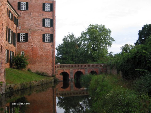 eutin_castle.jpg