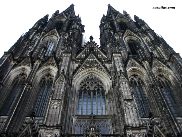 cologne_cathedral_2.jpg
