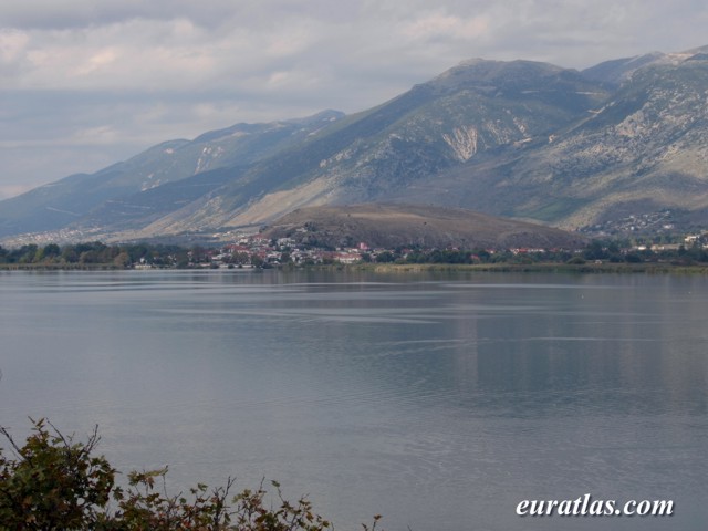 ioannina_lake.jpg