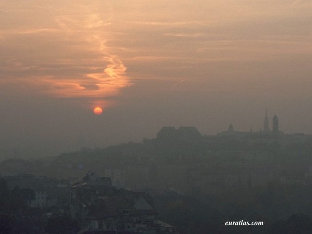 budapest_dawn2.jpg