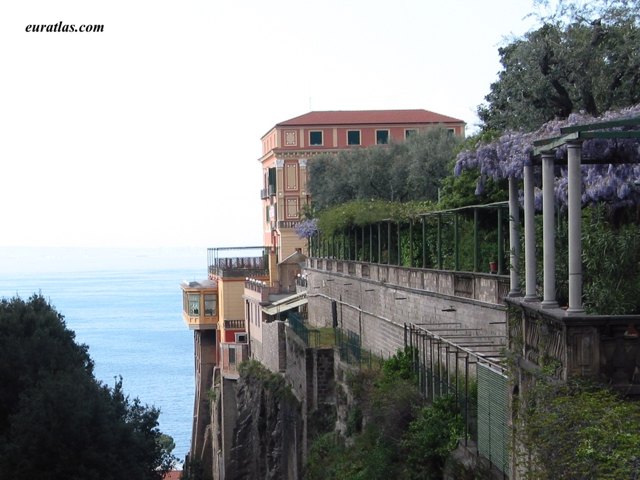 sorrento_2.jpg