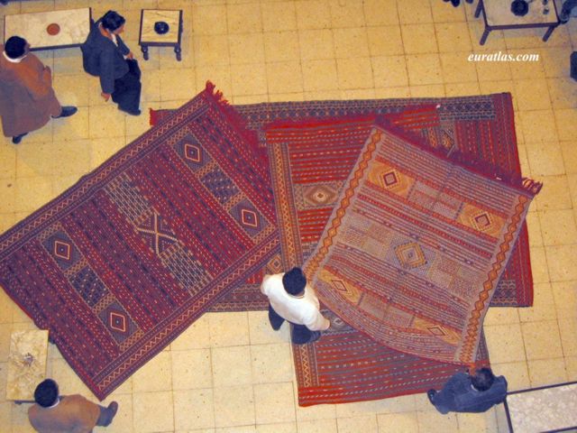 fes_carpets.jpg