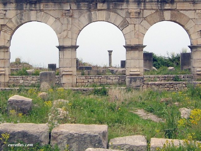 volubilis_portique.jpg