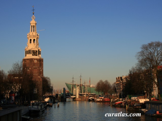 amsterdam_montelbaanstoren.jpg