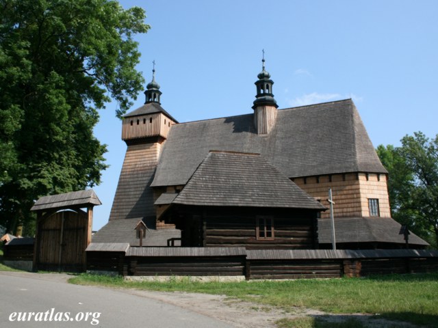 haczow_church.jpg