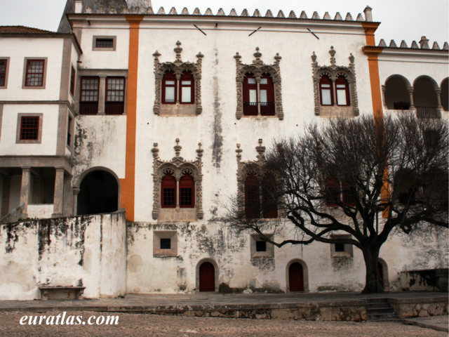 sintra_palace.jpg