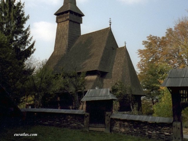 romanian_wooden_church.jpg