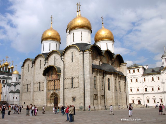 moscow_kremlin_dormition.jpg