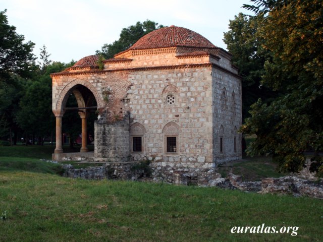 nis_fortress_bali_bey_mosque.jpg