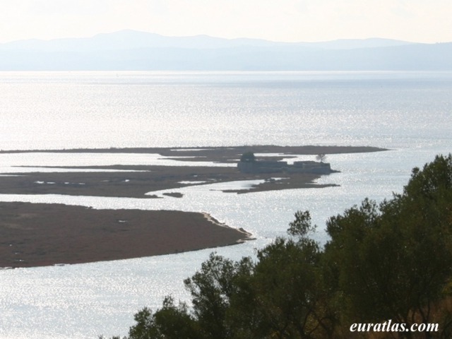 ali_pasha_castle.jpg